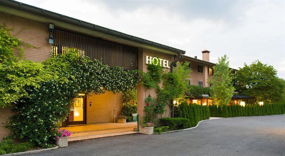 Hotel Ai Gelsi Codroipo Buitenkant foto