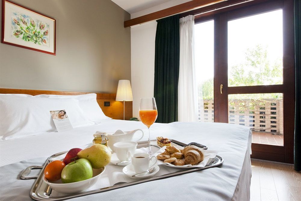 Hotel Ai Gelsi Codroipo Buitenkant foto