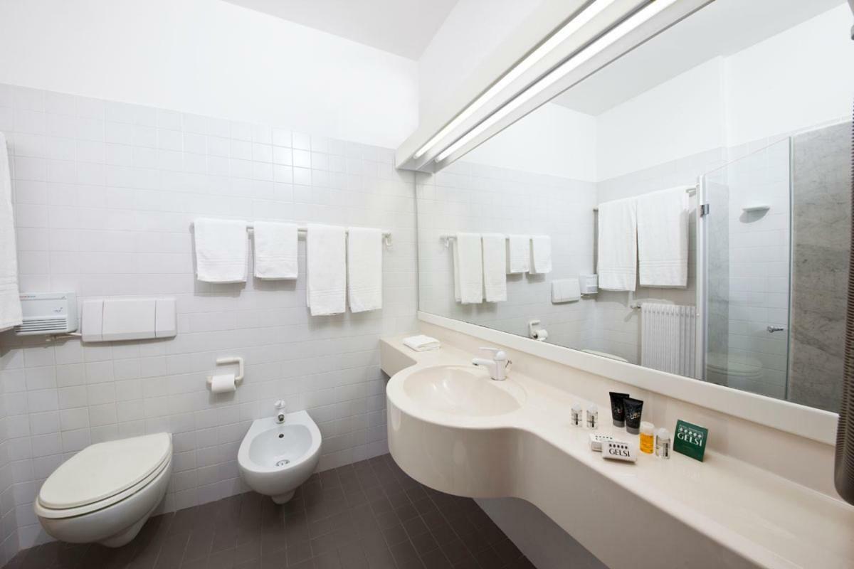 Hotel Ai Gelsi Codroipo Buitenkant foto
